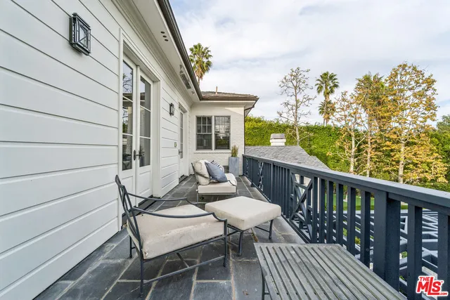 $75,000 | 458 Toyopa Drive, Pacific Palisades, CA 90272