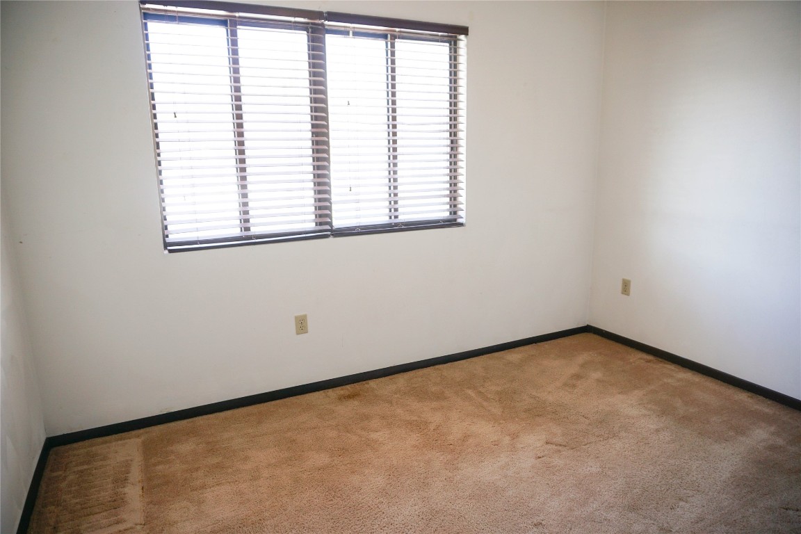 602 Hooper Road Endwell, NY 13760 - Photo 14 of 24 Gallery Image 14
