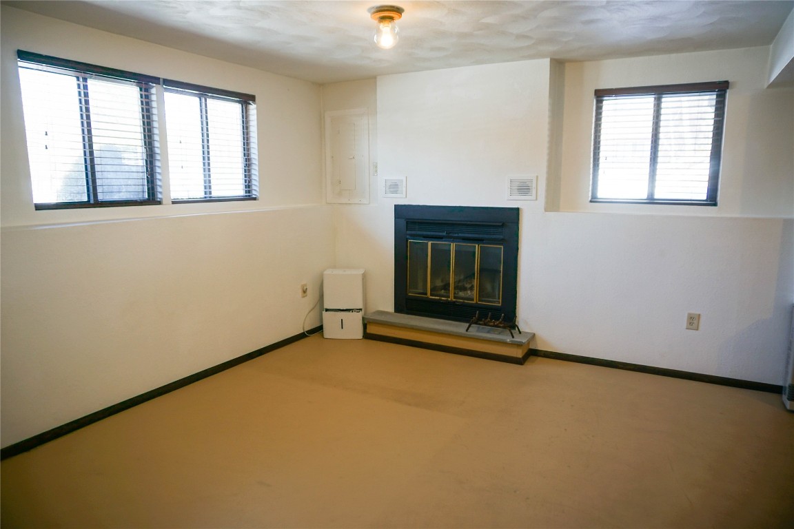 602 Hooper Road Endwell, NY 13760 - Photo 15 of 24 Gallery Image 15