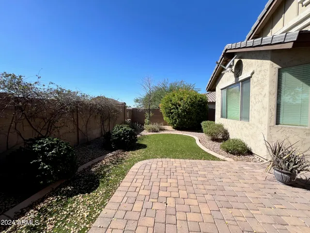 $2,400 | 11985 West Ashby Drive, Peoria, AZ 85383