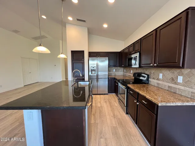 $2,400 | 11985 West Ashby Drive, Peoria, AZ 85383