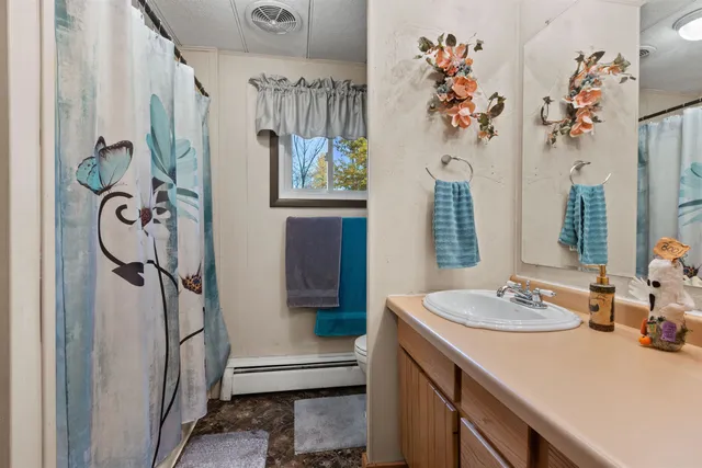 $239,000 | 1073 West Queens Way, Nekoosa, WI 54457