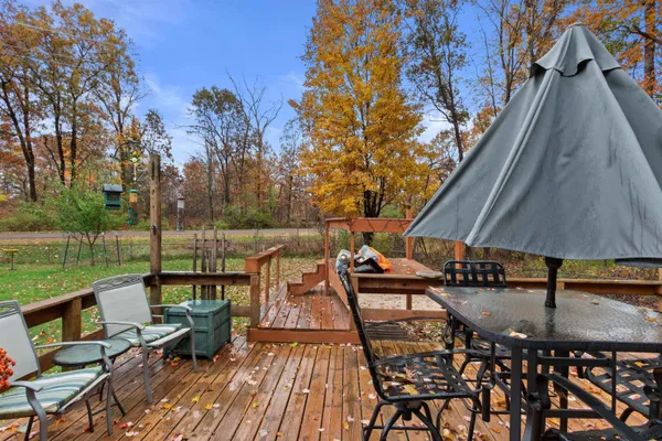 $239,000 | 1073 West Queens Way, Nekoosa, WI 54457