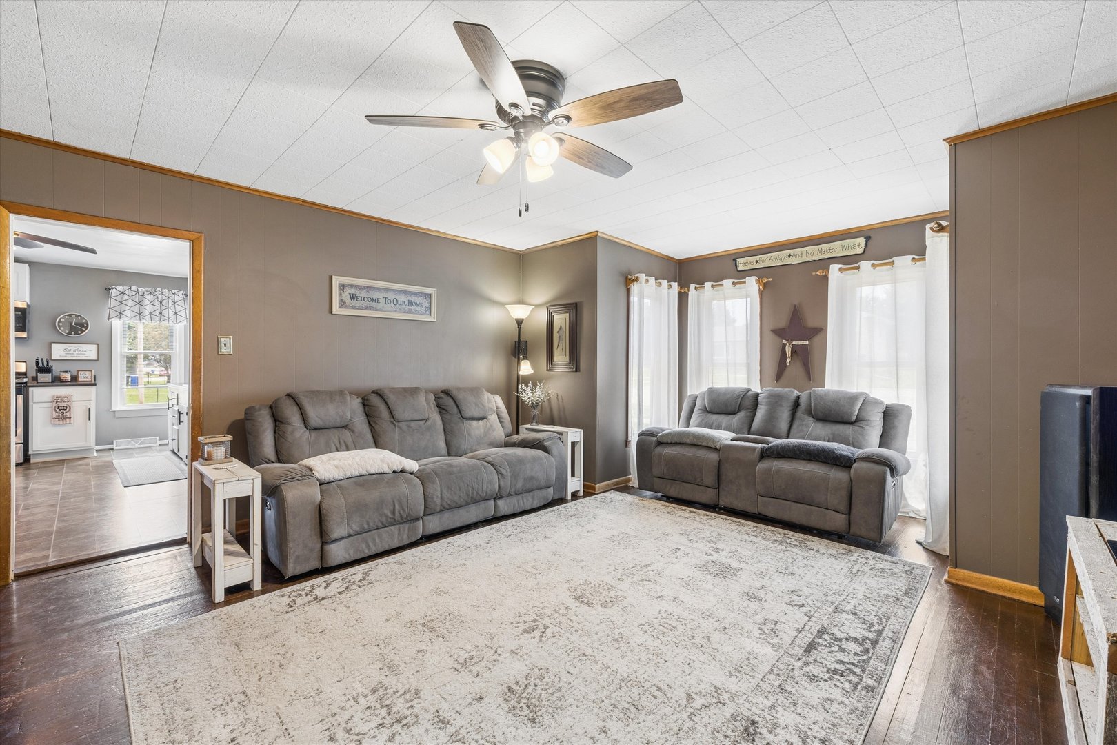 614 Dewitt Street Grand Mound, IA 52751 - Photo 19 of 31