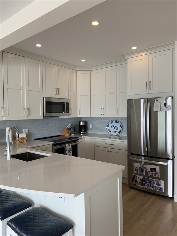 49 Raymond Street, Unit D Manchester, MA 01944 - Photo 6 of 21