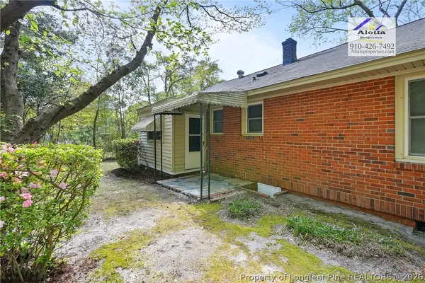 $1,275 | 2054 Osceola Drive, Fayetteville, NC 28301