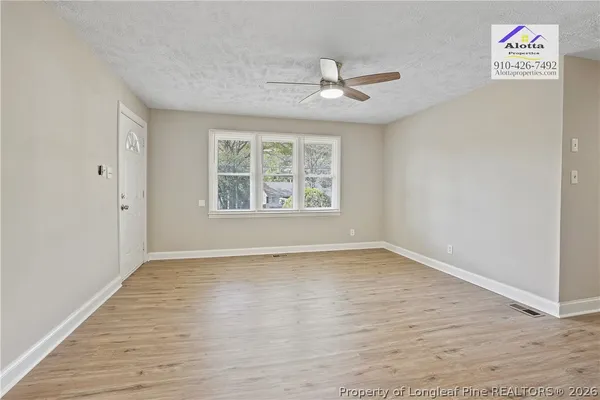 $1,275 | 2054 Osceola Drive, Fayetteville, NC 28301