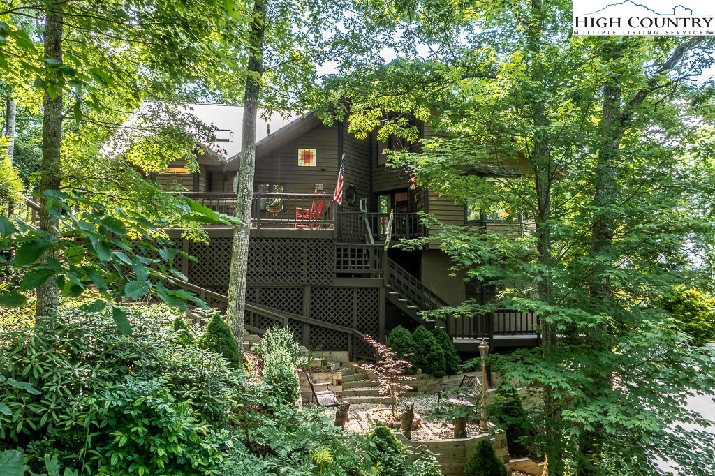 115 Grossbeak Road Newland, NC 28657 - Photo 1 of 40 Gallery Image 1