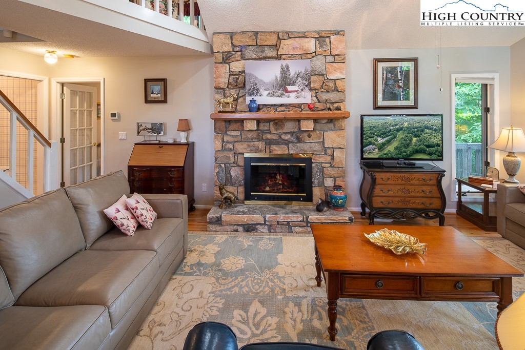 115 Grossbeak Road Newland, NC 28657 - Photo 13 of 40 Gallery Image 13