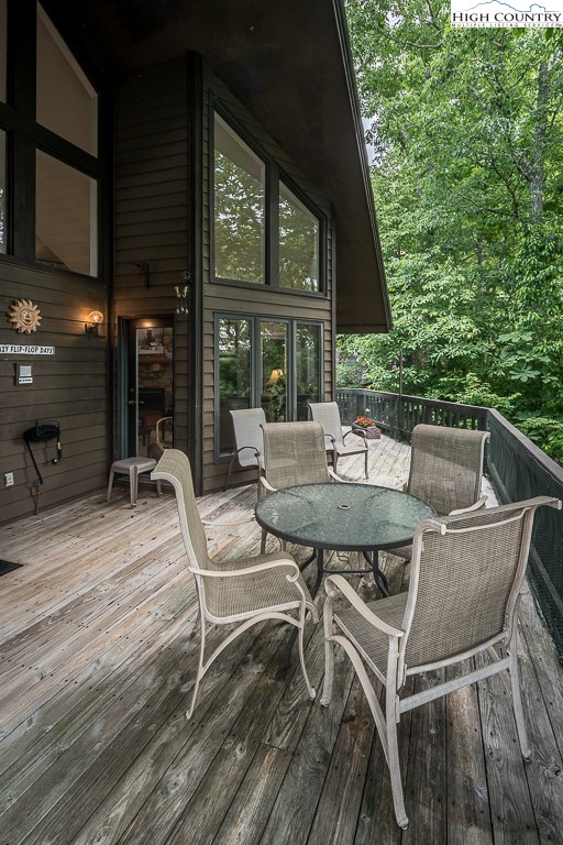 115 Grossbeak Road Newland, NC 28657 - Photo 28 of 40 Gallery Image 28