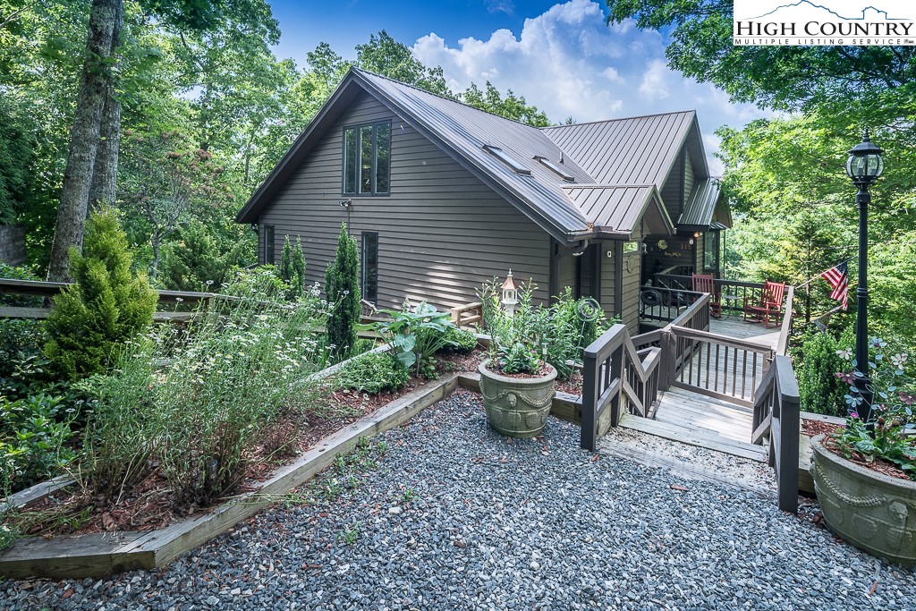115 Grossbeak Road Newland, NC 28657 - Photo 40 of 40 Gallery Image 40