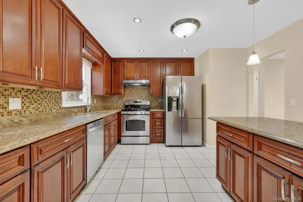 $739,000 | 193 Kings Highway, Congers, NY 10920