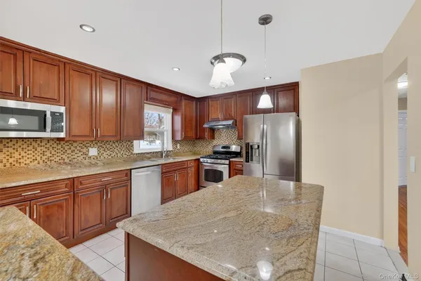 $739,000 | 193 Kings Highway, Congers, NY 10920