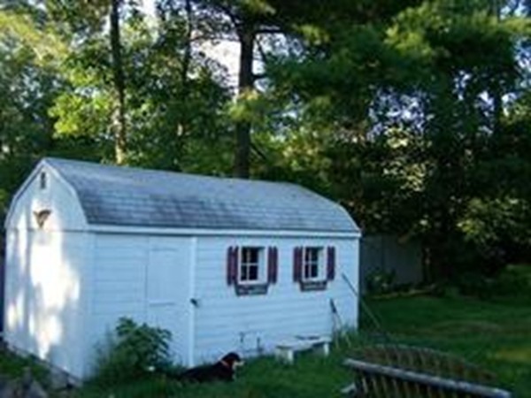 160 Indian Neck Road Wareham, MA 02571 - Photo 4 of 22