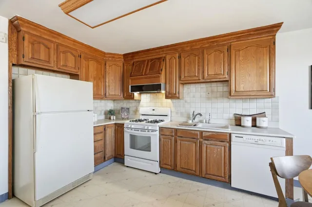 $1,099,000 | 35 Macedonia Street, San Francisco, CA 94110