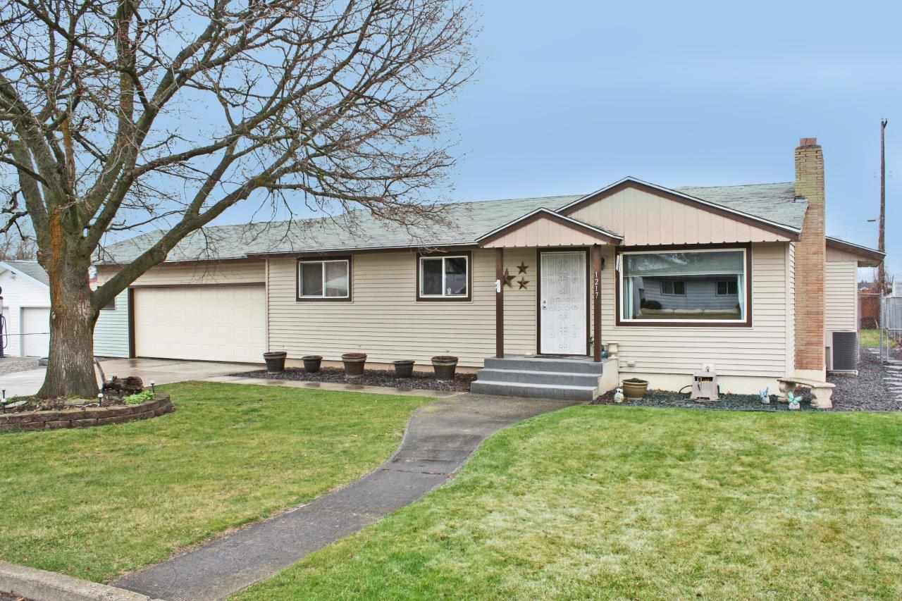 1217 South Reeves Road Spokane Valley, WA 99206 - Photo 1 of 20