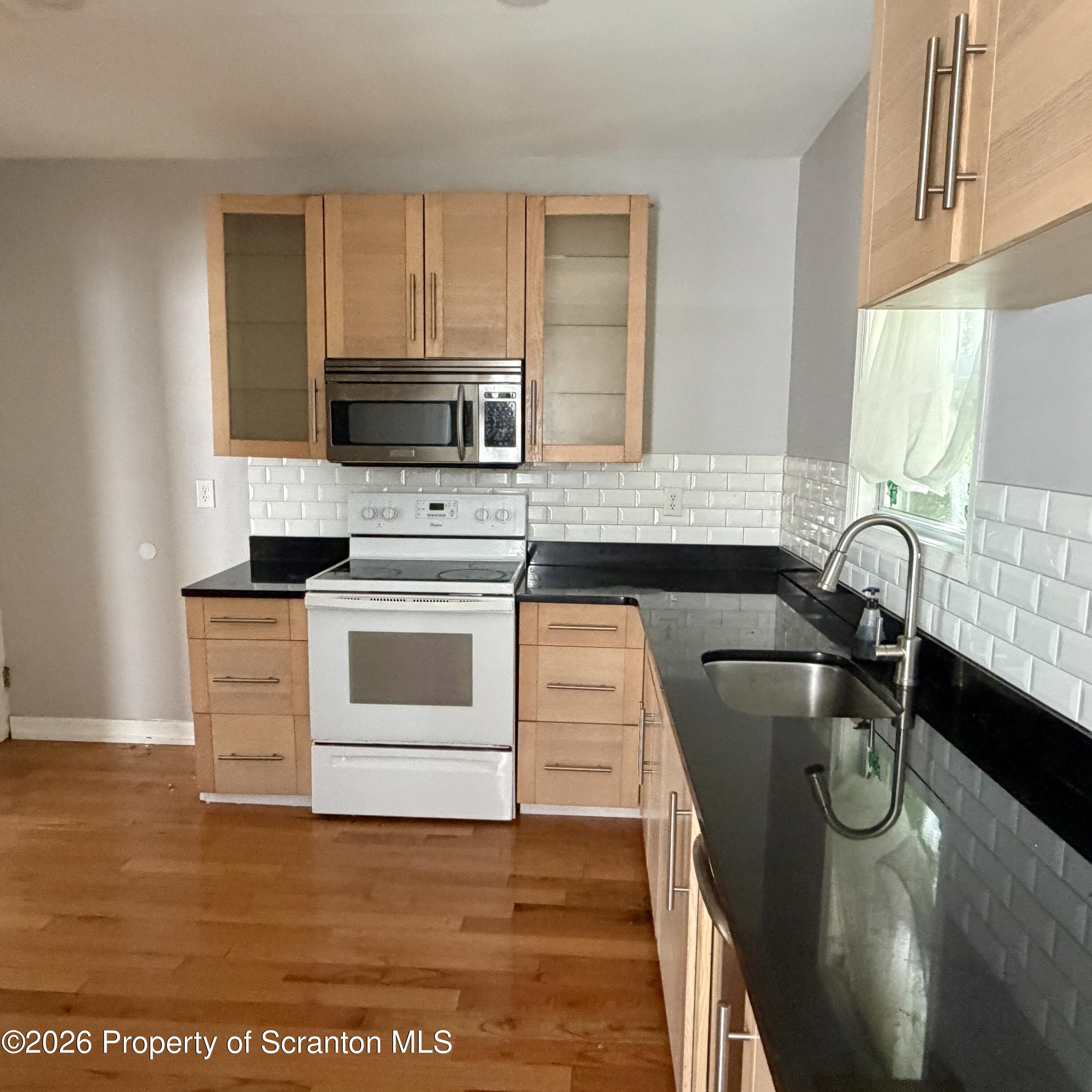 530 Myrtle Street, Unit 1 Scranton, PA 18510 - Photo 6 of 12 Kitchen