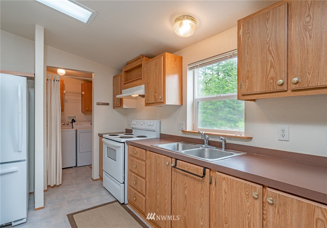 1838 Bakerview Road Lopez Island, WA 98261 - Photo 4 of 12