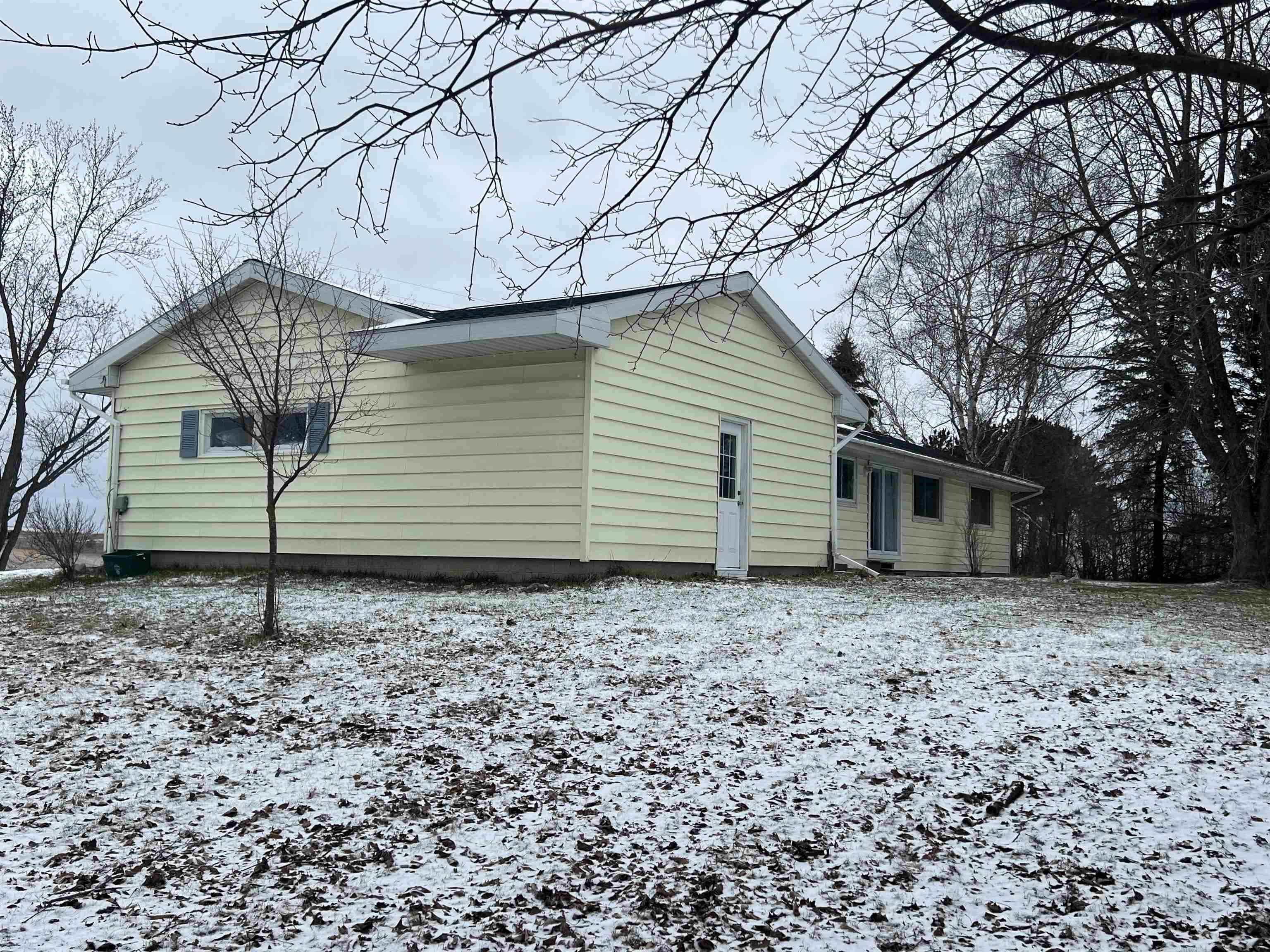 10337 47 Road Cadillac, MI 49601 - Photo 37 of 39