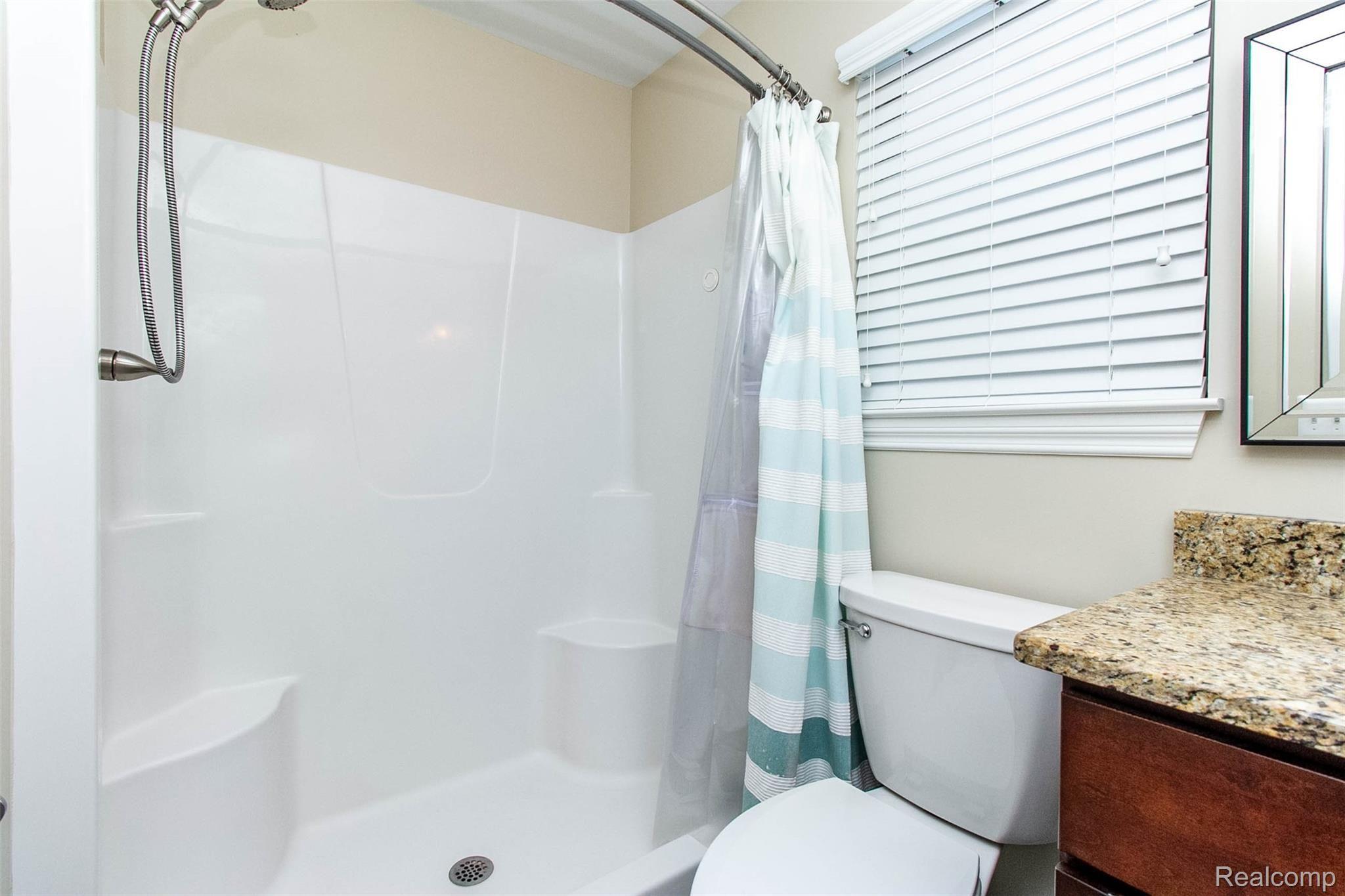 9556 Amy Road Algonac, MI 48001 - Photo 20 of 31 21.jpg