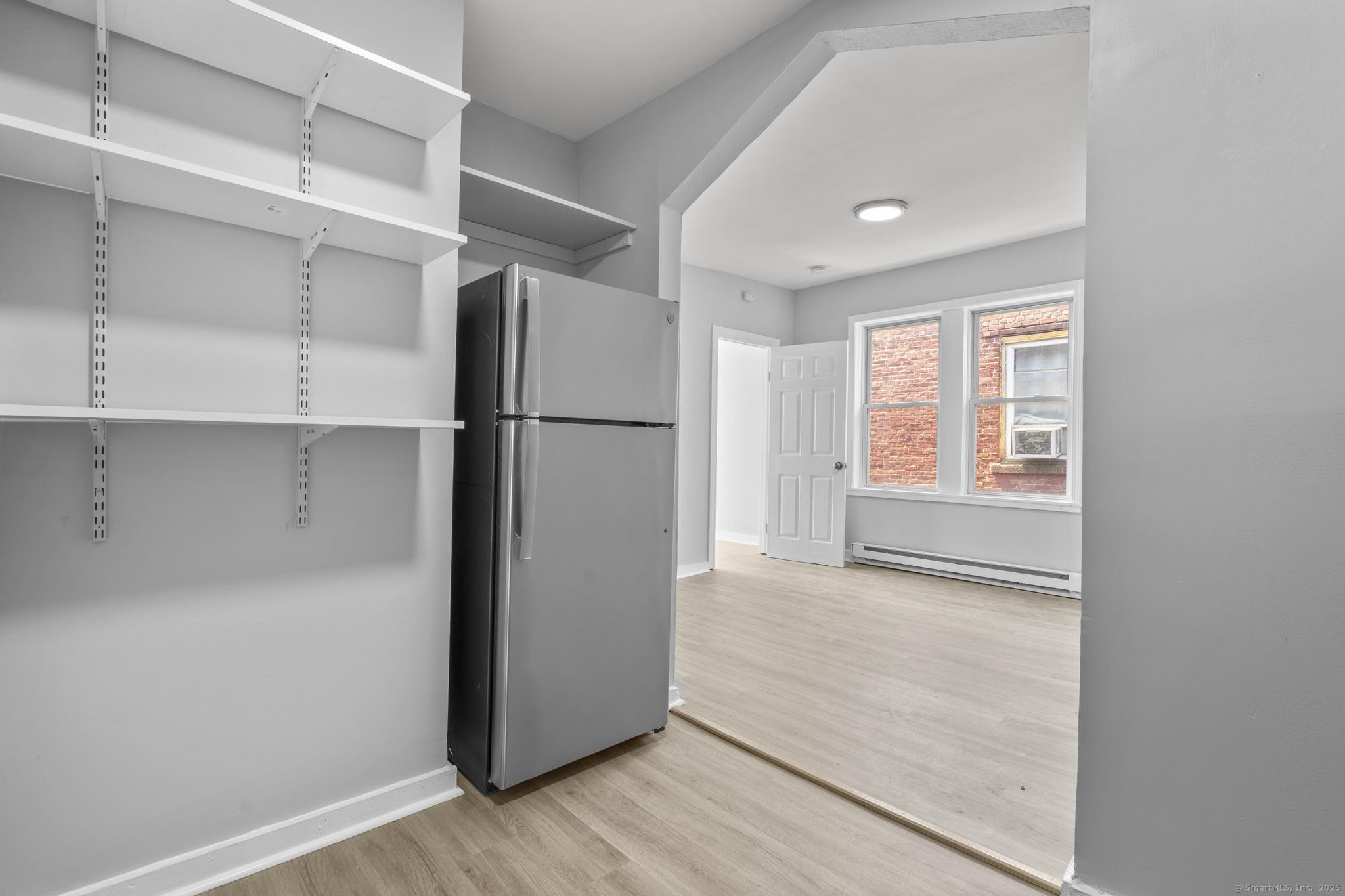 25 Whittier Street Bridgeport, CT 06605 - Photo 17 of 33