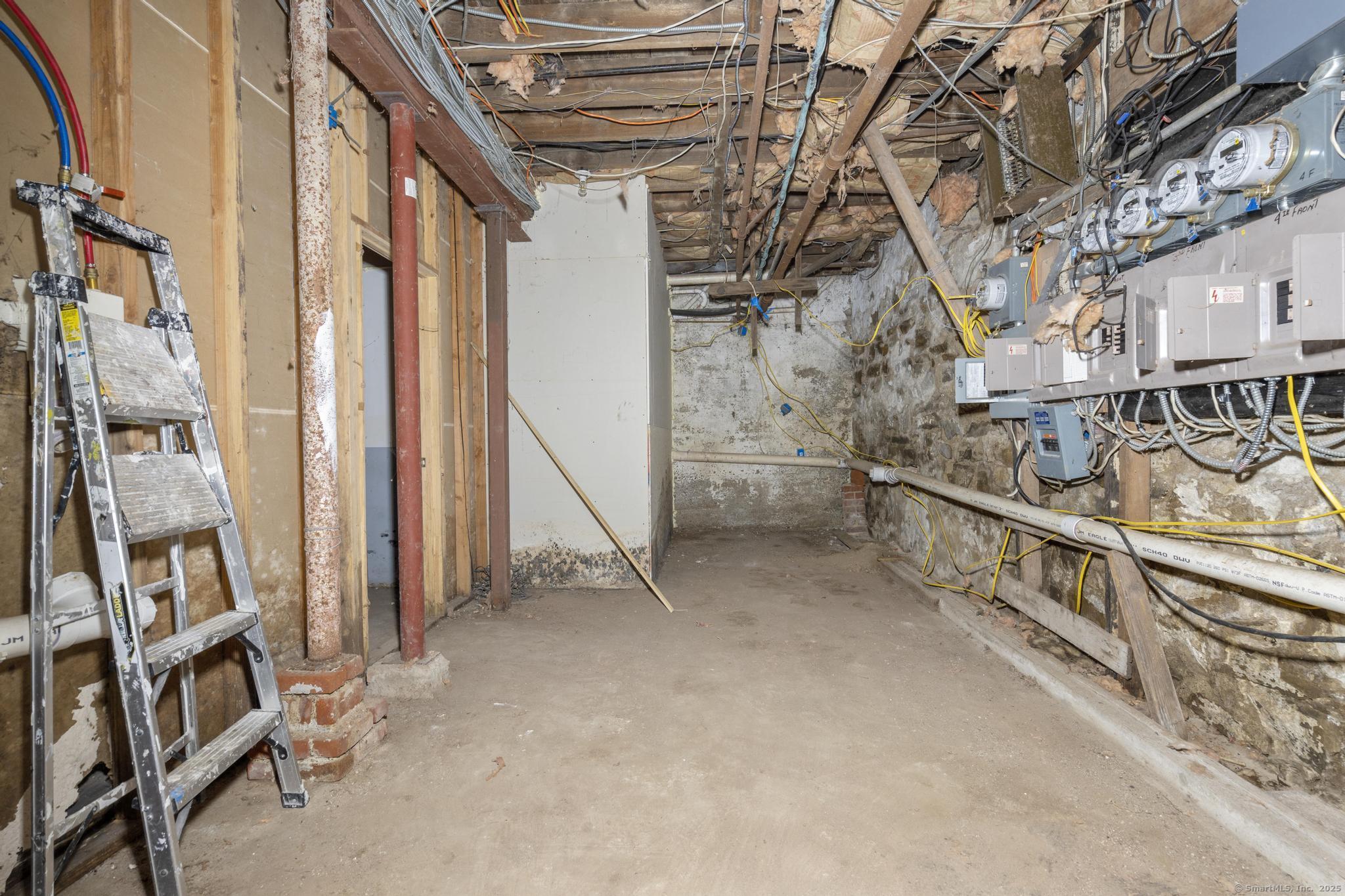 25 Whittier Street Bridgeport, CT 06605 - Photo 33 of 33