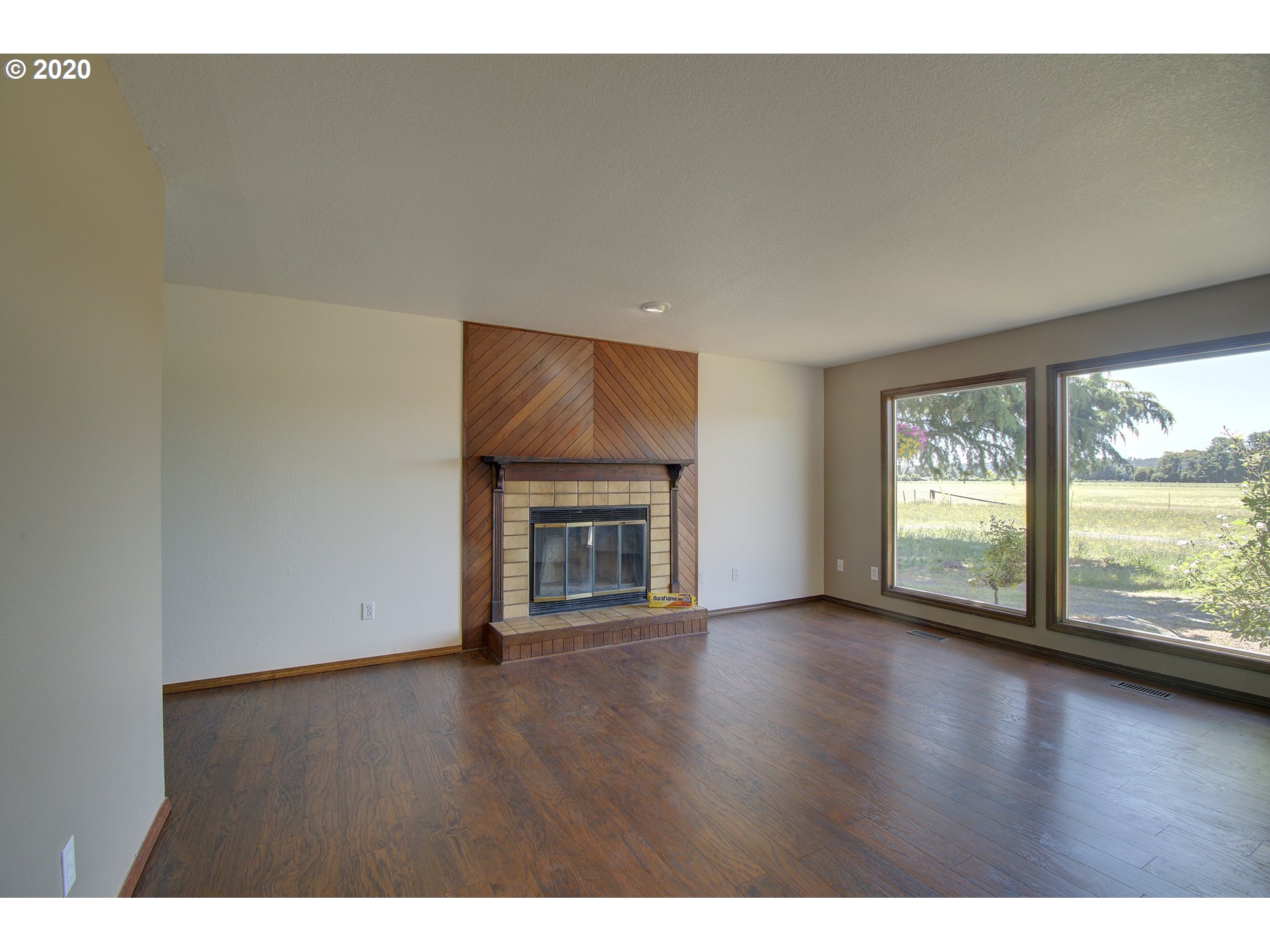 143 Whalen Road Woodland, WA 98674 - Photo 6 of 32 Gallery Image 6