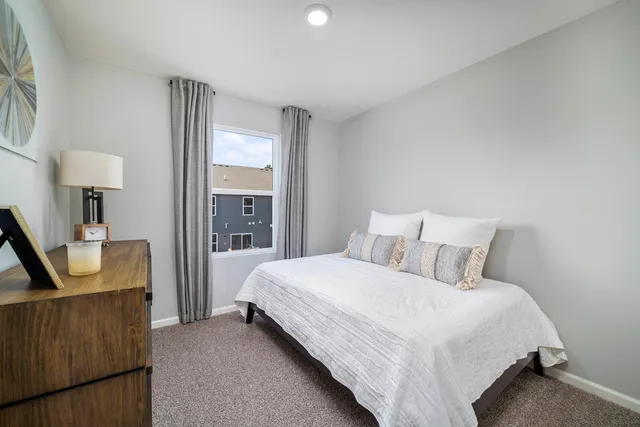 $349,990 | 2662 Arrowhead Drive, Pingree Grove, IL 60140