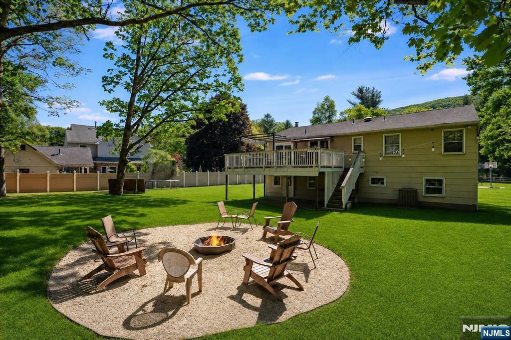 12 River Road Oak Ridge, NJ 07438 - Photo 25 of 36