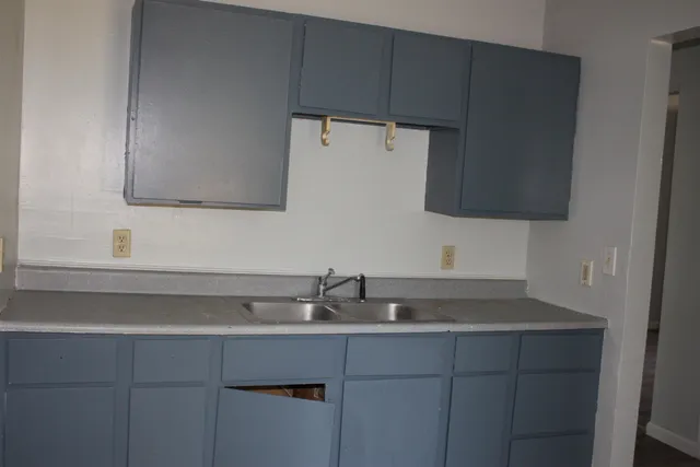 $69,900 | 1530 Matlock Drive, Wichita, KS 67208