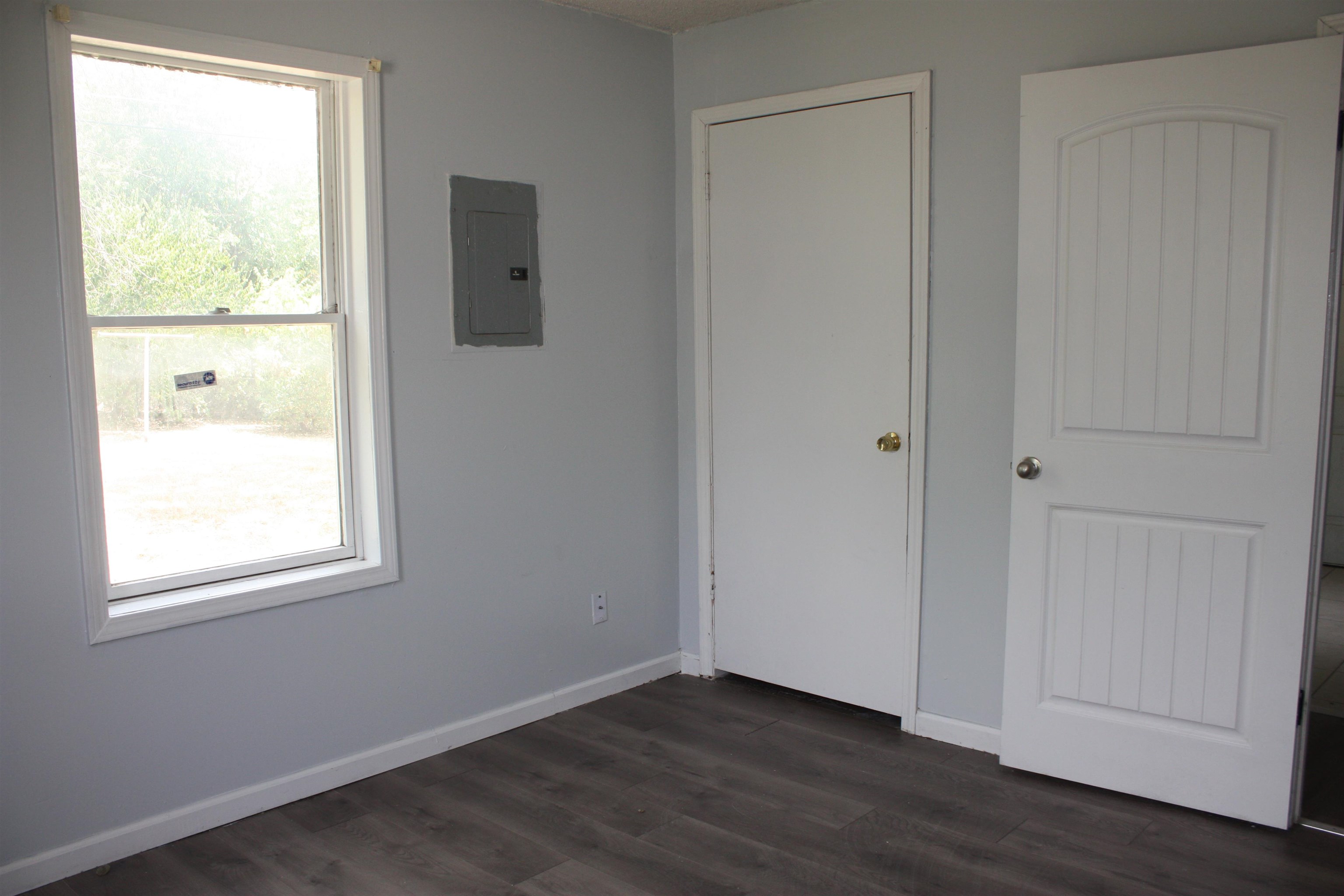 1530 Matlock Drive Wichita, KS 67208 - Photo 4 of 18