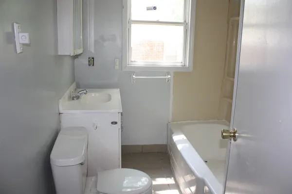 $69,900 | 1530 Matlock Drive, Wichita, KS 67208