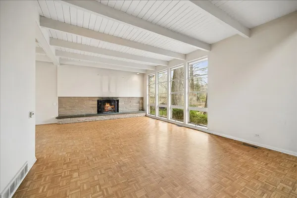 $950,000 | 782 Clover Lane, Glencoe, IL 60022