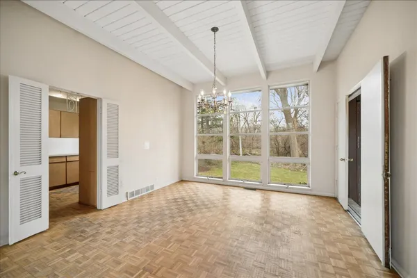 $950,000 | 782 Clover Lane, Glencoe, IL 60022