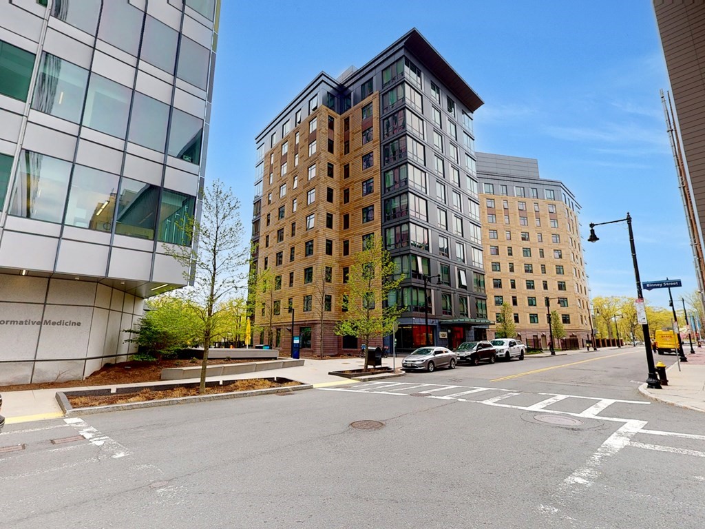 80 Fenwood Road, Unit 613 Boston, MA 02115 - Photo 28 of 29 Gallery Image 28