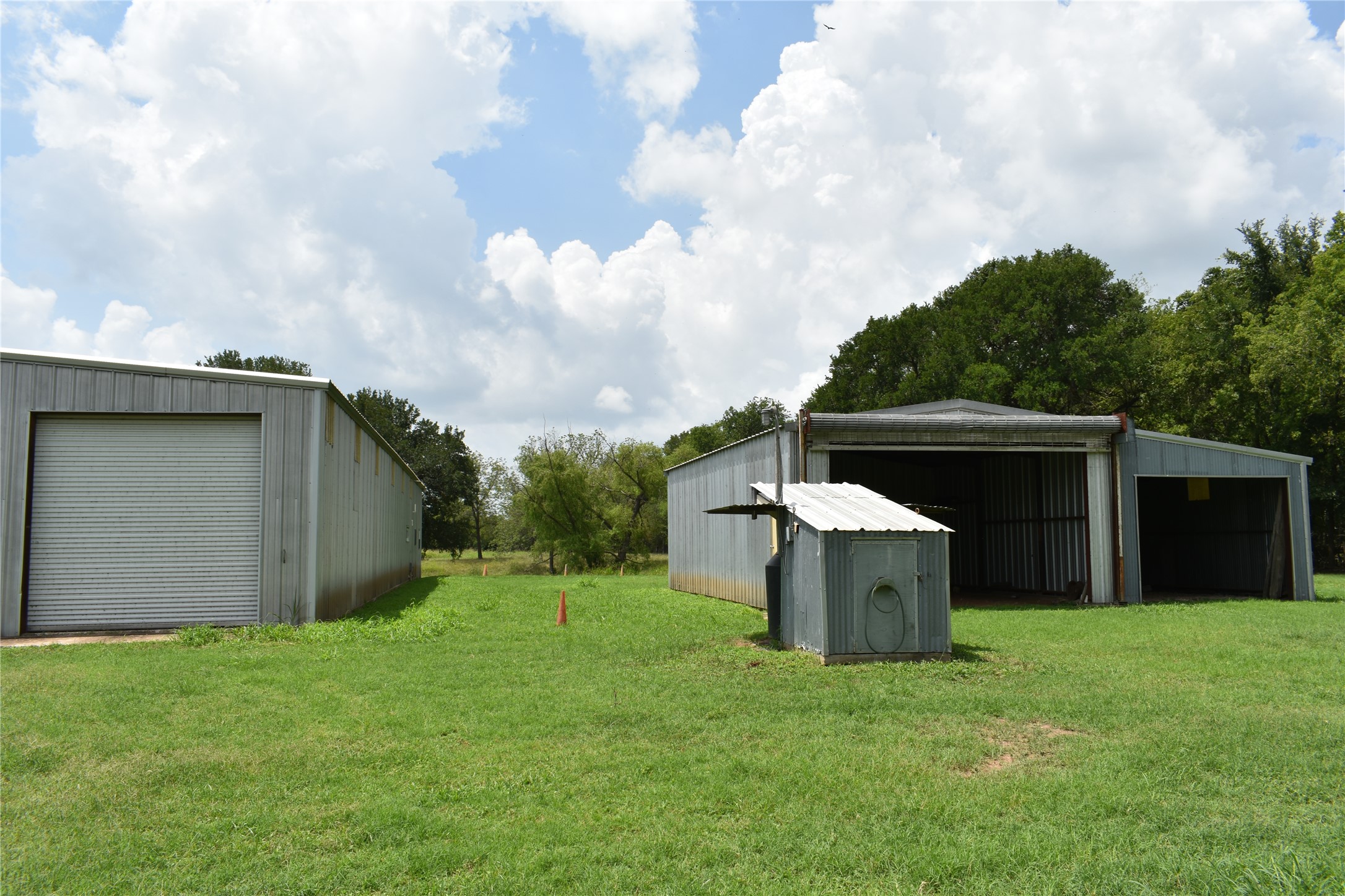 291 Reids Bend Bastrop, TX 78602 - Photo 22 of 39 a backyard of a house with table and chairs