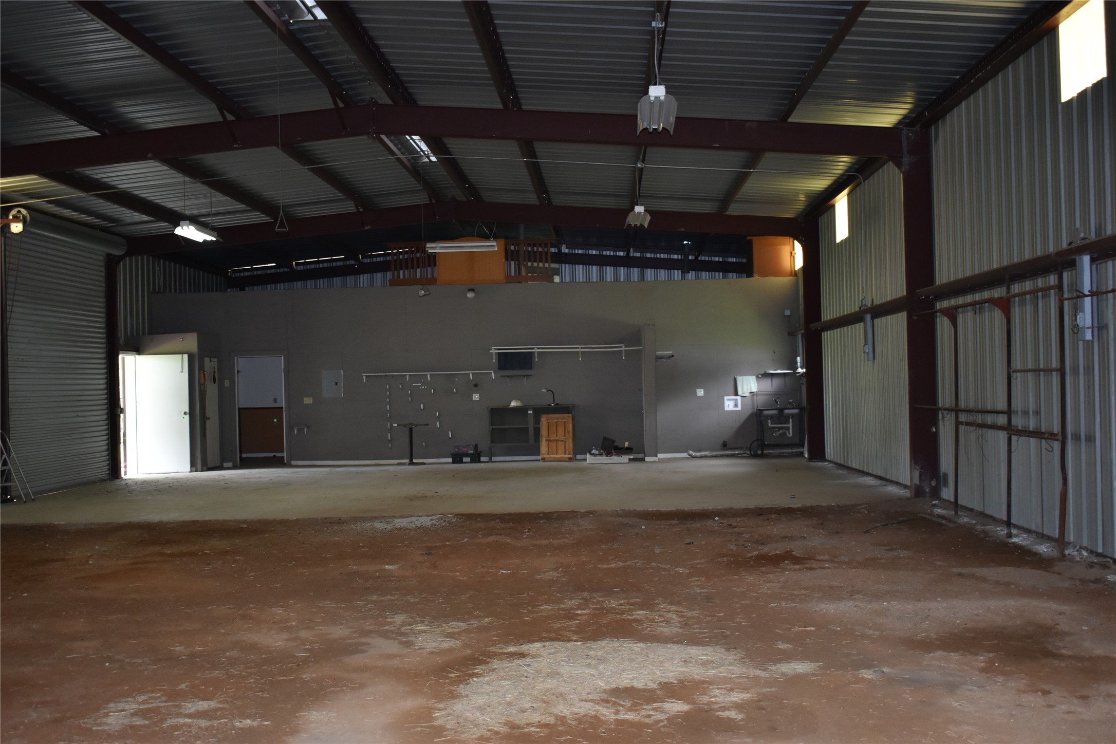 291 Reids Bend Bastrop, TX 78602 - Photo 7 of 39 a view of a room with gym equipment