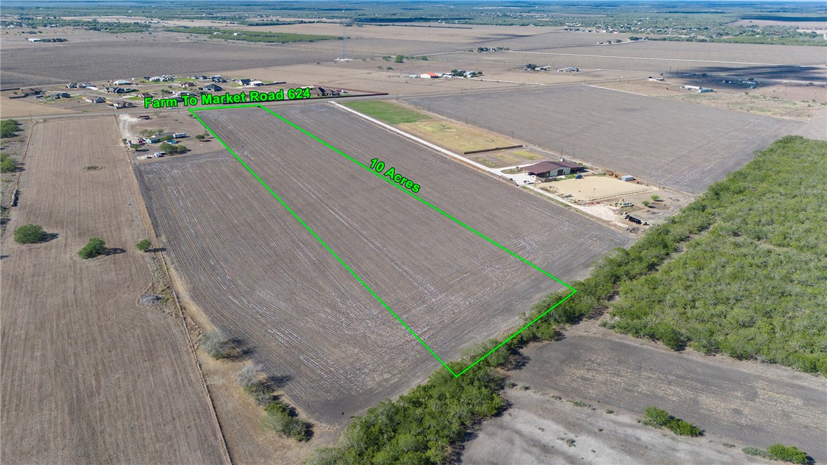 0 Fm 624 Orange Grove, TX 78372 - Photo 9 of 12 an aerial view of a residential houses with yard