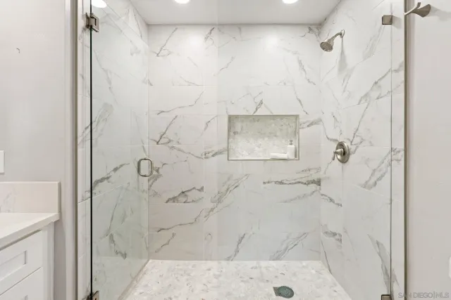 $1,299,000 | 10059 Estrella Drive, La Mesa, CA 91941