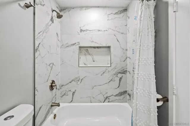 $1,299,000 | 10059 Estrella Drive, La Mesa, CA 91941