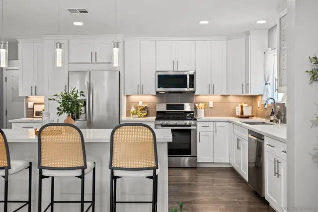 $1,299,000 | 10059 Estrella Drive, La Mesa, CA 91941