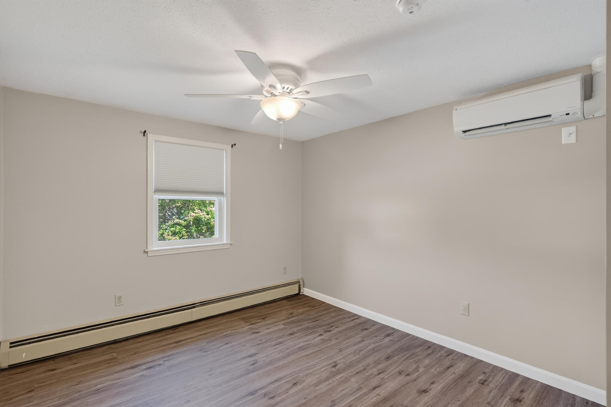94 Pullman Street Manchester, NH 03103 - Photo 18 of 37