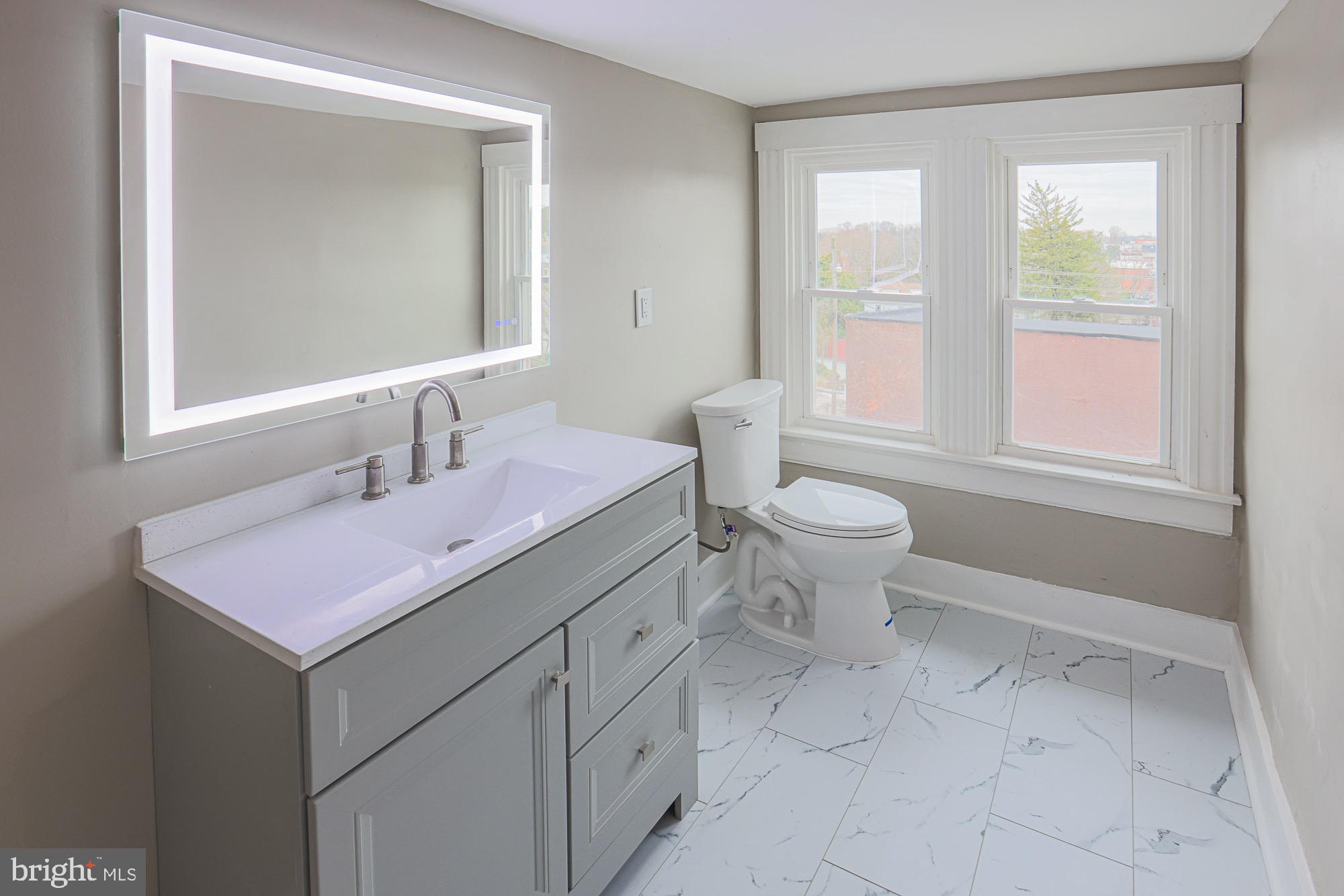 1 East Overlea Avenue, Unit 2 Baltimore, MD 21206 - Photo 16 of 27