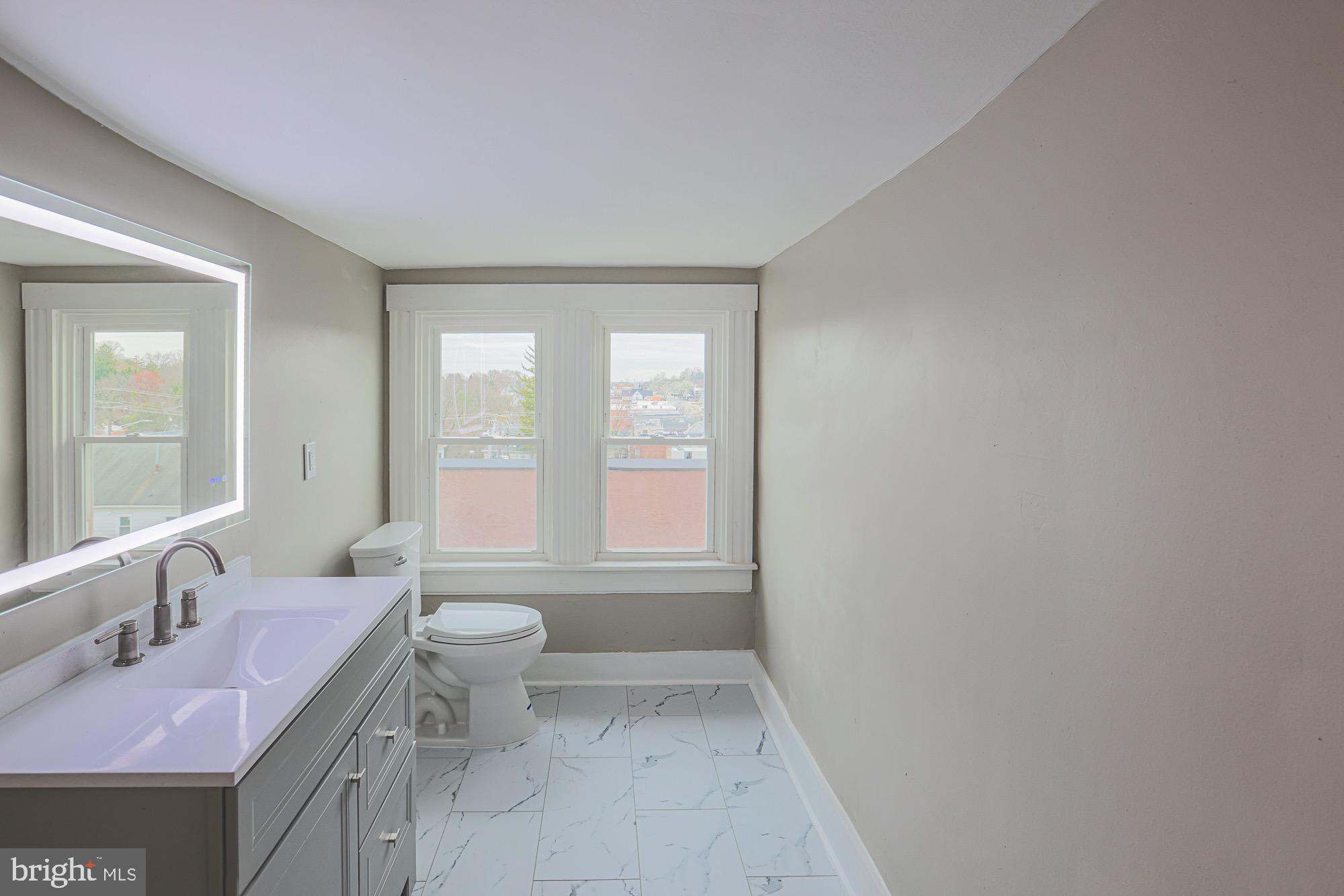 1 East Overlea Avenue, Unit 2 Baltimore, MD 21206 - Photo 17 of 27