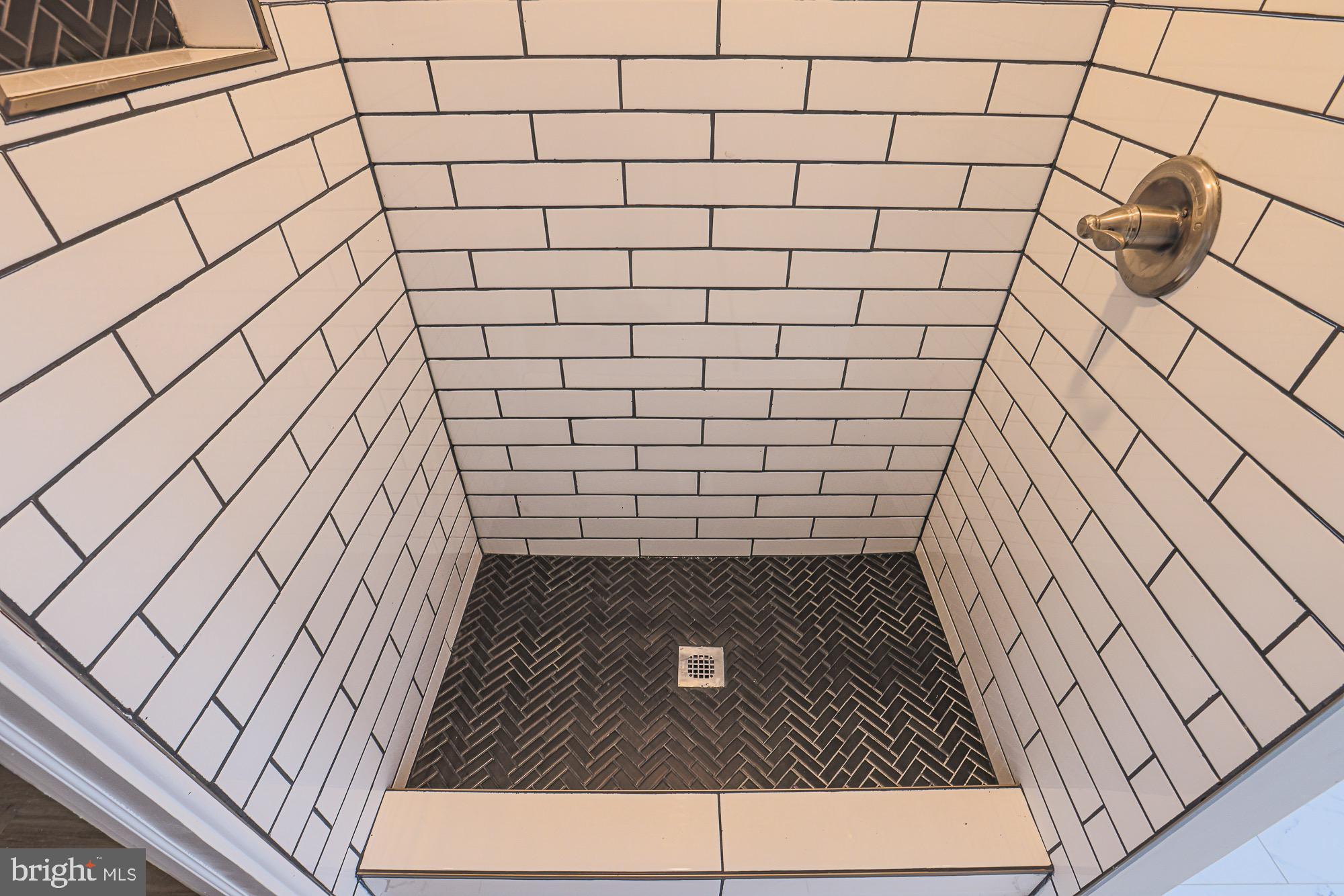 1 East Overlea Avenue, Unit 2 Baltimore, MD 21206 - Photo 23 of 27