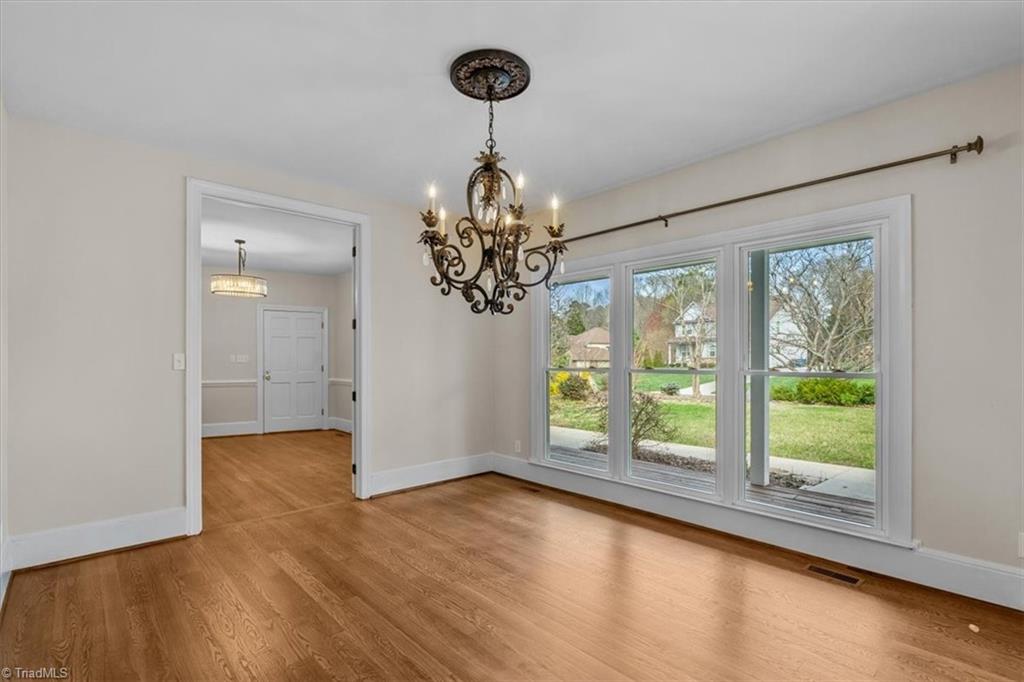 3710 Waldenbrook Road Greensboro, NC 27407 - Photo 11 of 49