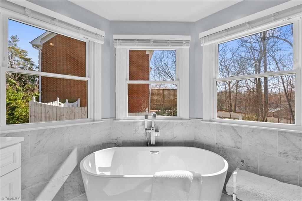 3710 Waldenbrook Road Greensboro, NC 27407 - Photo 25 of 49