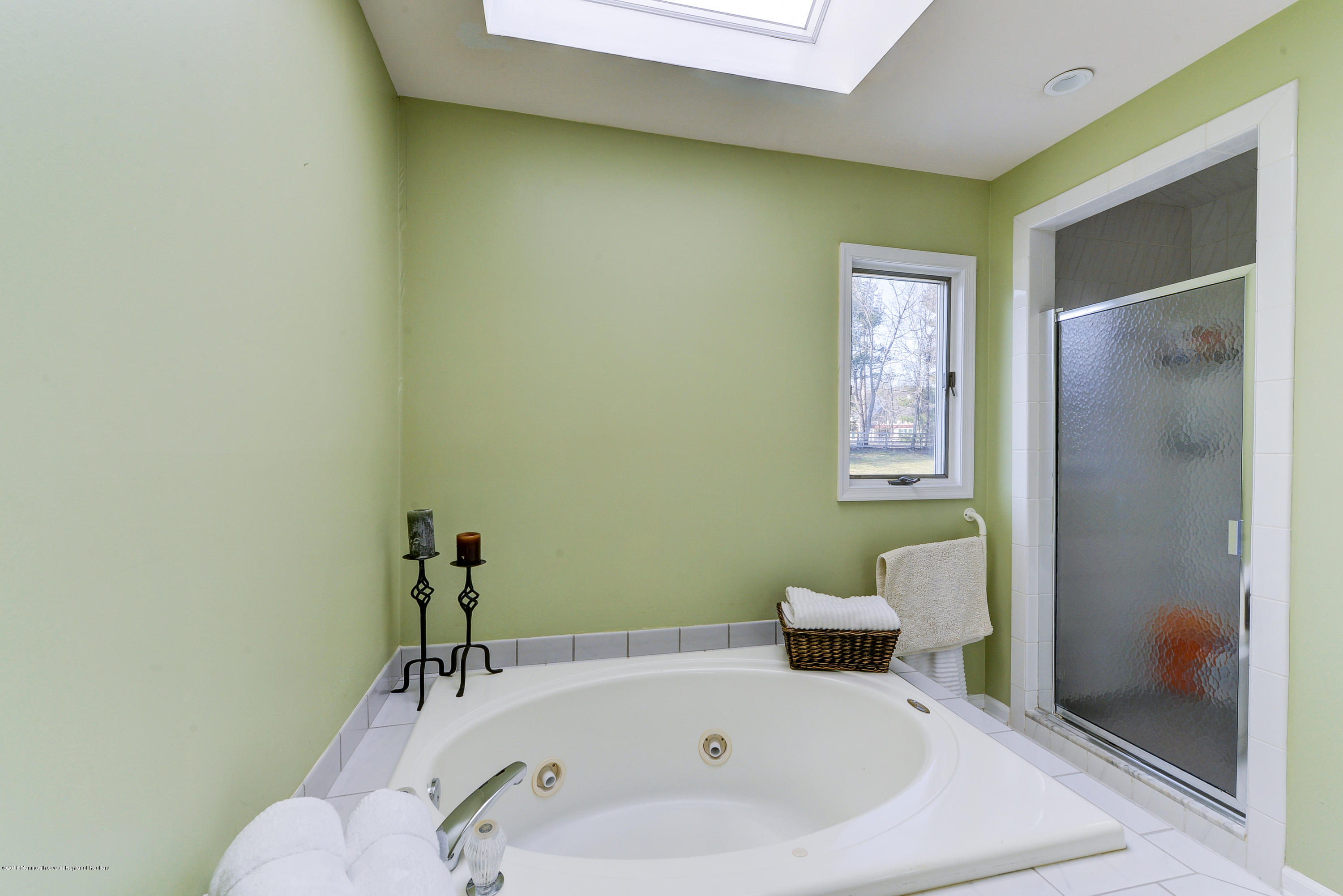 5 Riverside Lane Holmdel, NJ 07733 - Photo 31 of 33 Master bath 2