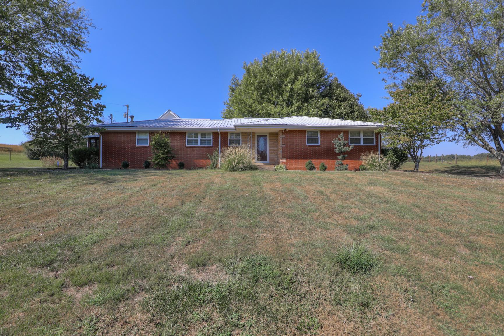 3144 Battle Creek Road Springfield, TN 37172 - Photo 1 of 28 a view of a house with a yard