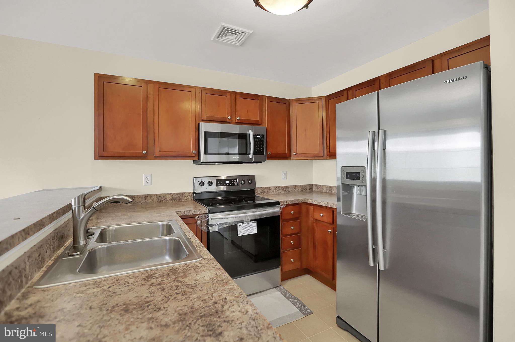 124 Oaklea Road Harrisburg, PA 17110 - Photo 12 of 28 Gallery Image 12